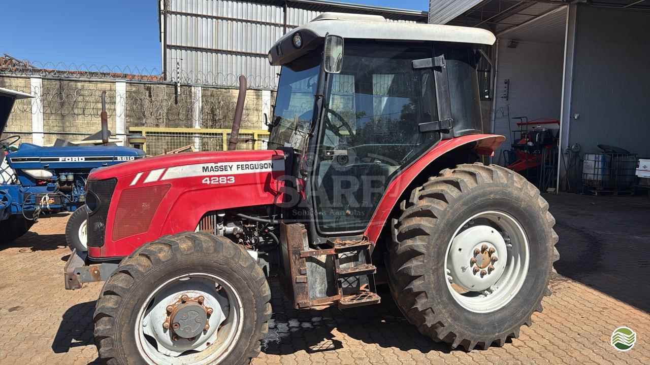 TRATOR MASSEY FERGUSON MF 4283 Tração 4x4 SARF Soluções Agrícolas UBERLANDIA MINAS GERAIS MG